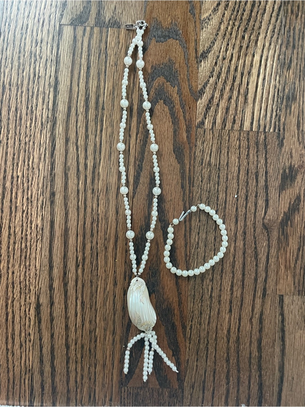 Elegant Pearl Pendant Tassel Necklace with Matching Bracelet - Ivory